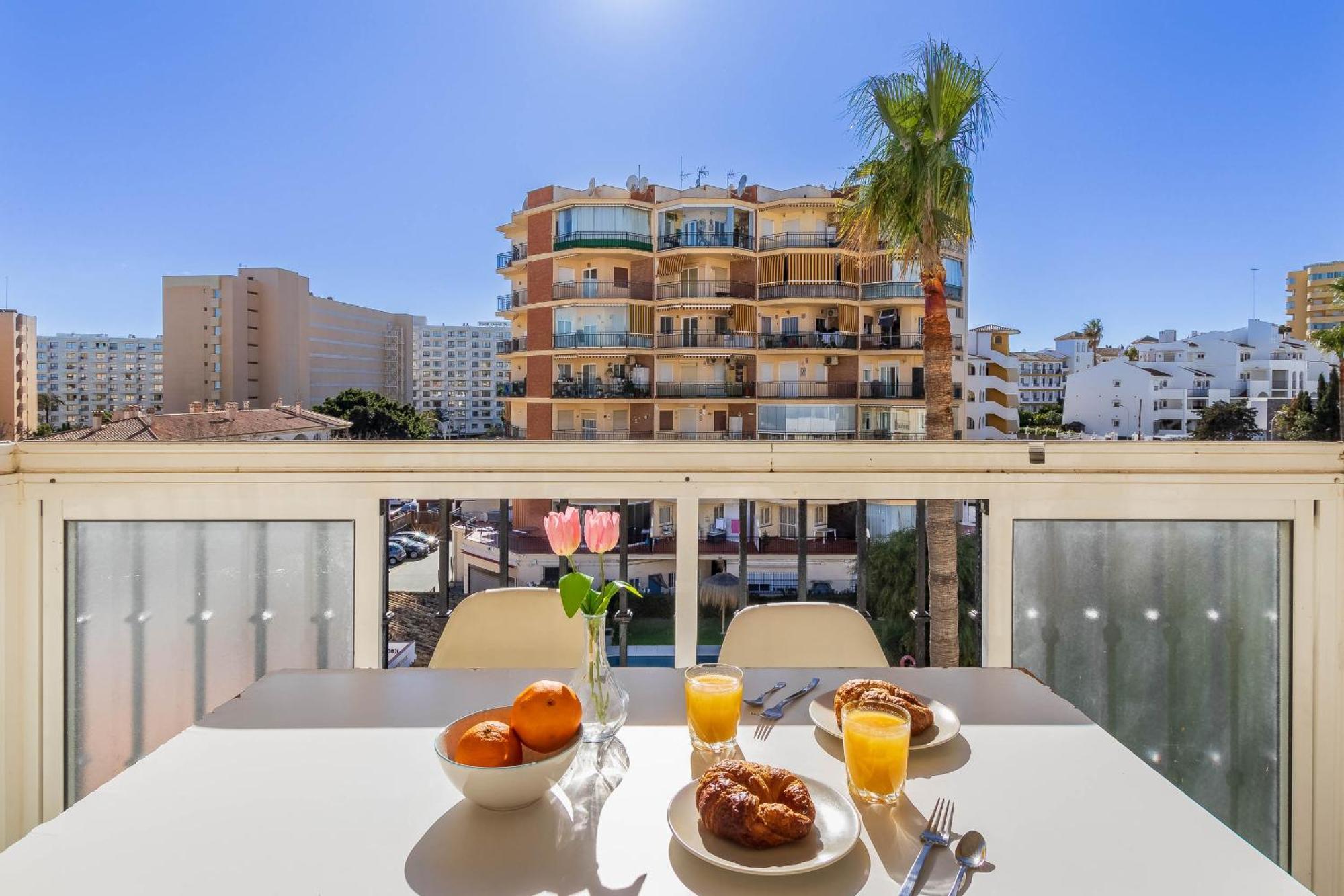 شقة Erisa 68 By Ivi Real Estate توريمولينوس المظهر الخارجي الصورة